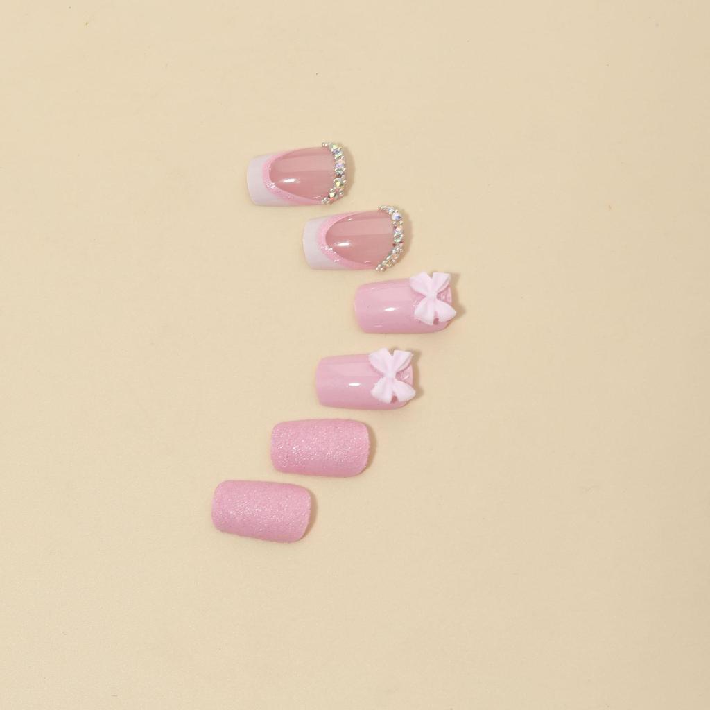 Glänzende Rosa Französische Schleife Klebenägel – Niedliches & Vielseitiges Nagelkunst-Set (24 Stück)