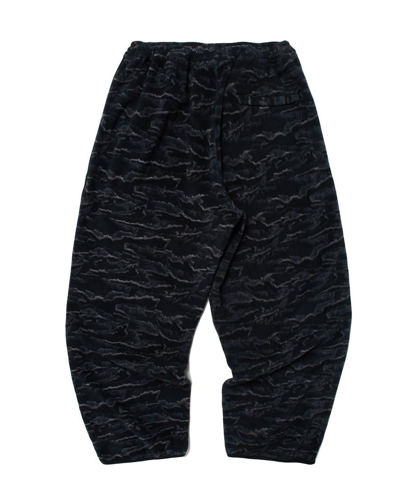 WKNDRS Camo Fleece Pants (B.Camo)