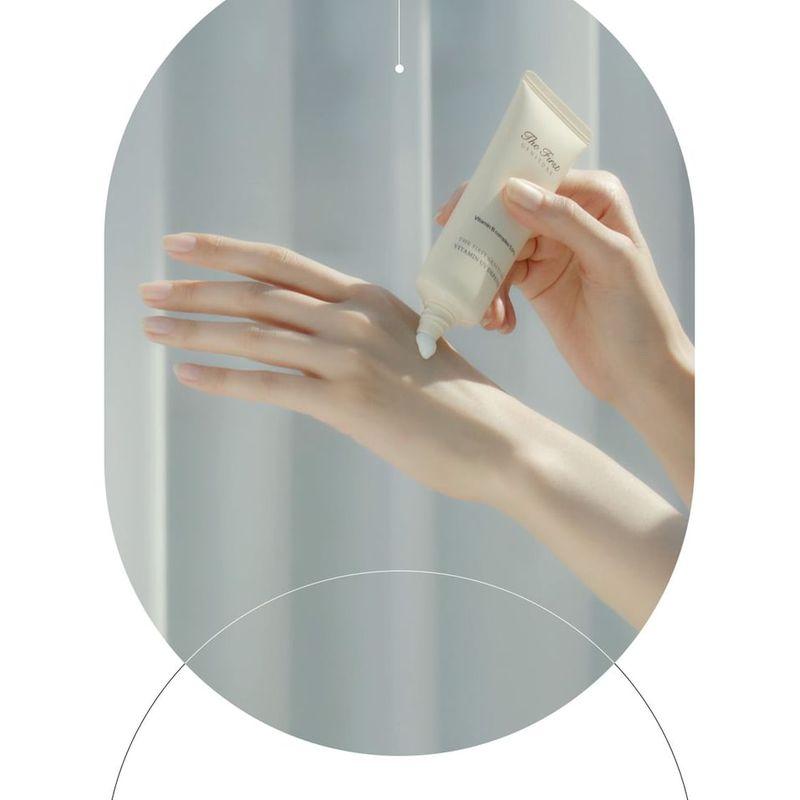 O HUI - The First Geniture Vitamin UV Defense