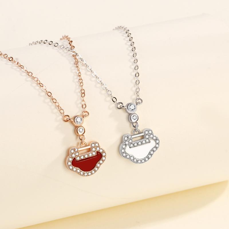 Ping An Lock Necklace Women's Guochao New Chinese Retro Long Life Lock Pendant Necklace