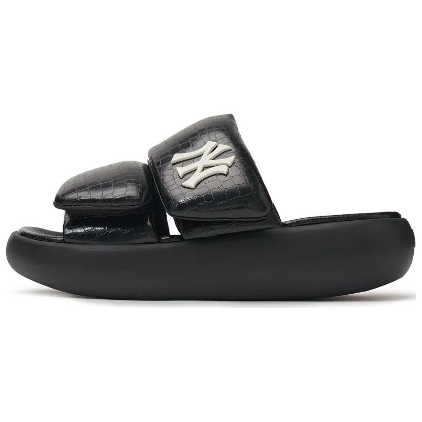 New MLB New York Yankees Slip Resistant Abrasion Resistant Slide Slippers Unisex Black White 3ALPBLX43-50BKS
