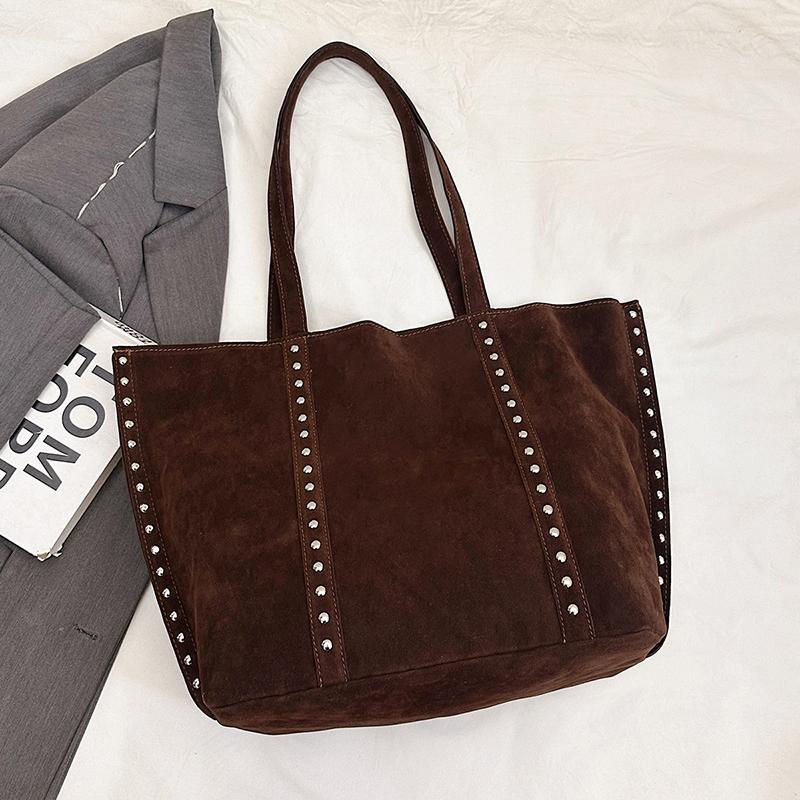 Yogodlns Designer Rivet Faux Suede Underarm Shoulder Bag Large Capacity Shopper Tote Bag Winter Handbags Coffee Black