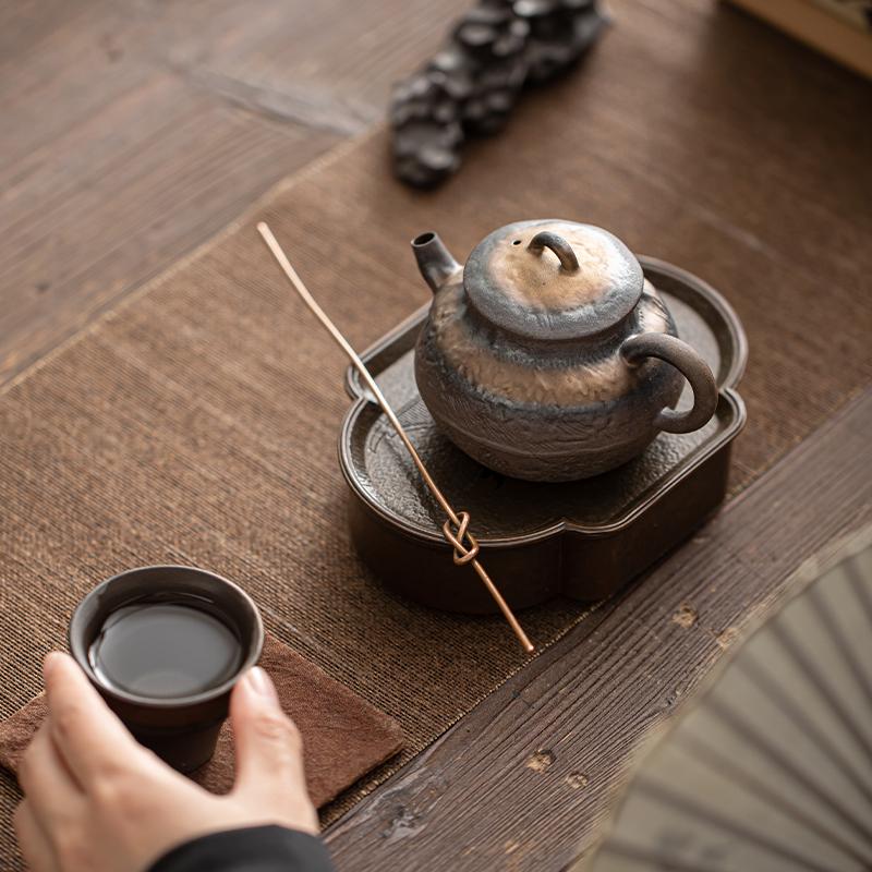 150ml Retro Ceramic Teapot Vintage Rough Pottery Gilded Iron Glaze Teapot High-end Kungfu Tea Pot Tea Maker Tea Ceremony