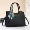 Bridal bag Large capacity bag Atmospheric mother-in-law wedding Red mother women's bag Crossbody handbag Premium wedding bag
