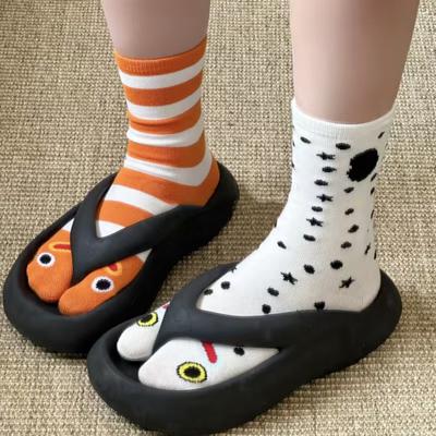 1 Pair Garden Eel Striped Mid-calf Socks Moisture Wicking Breathable Cotton Casual Socks Men