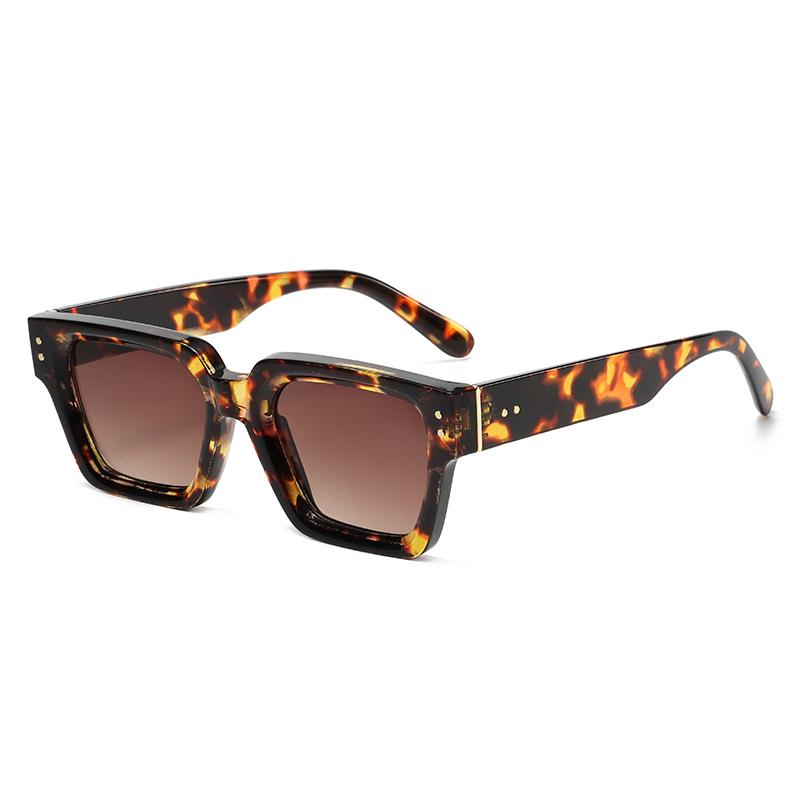 1/3set Female Luxury Square Sunglasses Women Fashion Gradient Color Rivet Sunshade Mirror Outdoors Protection Brand Shades UV400