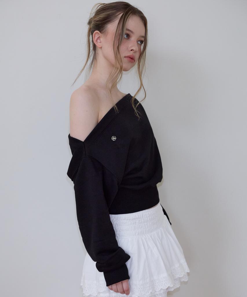 Rosefranz Crop Off Shoulder Sweatshirt [Black]