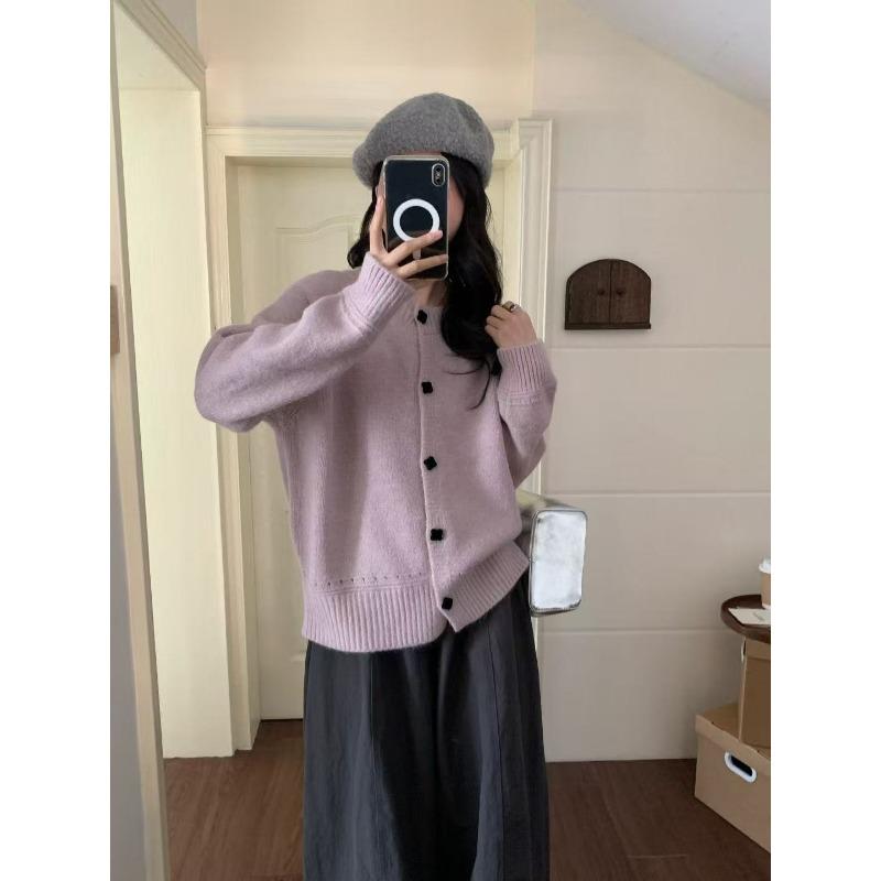 

Autumn and winter new round neck single-breasted simple dopamine color thickened loose knitted sweater jacket women average size светло-фиолетовый