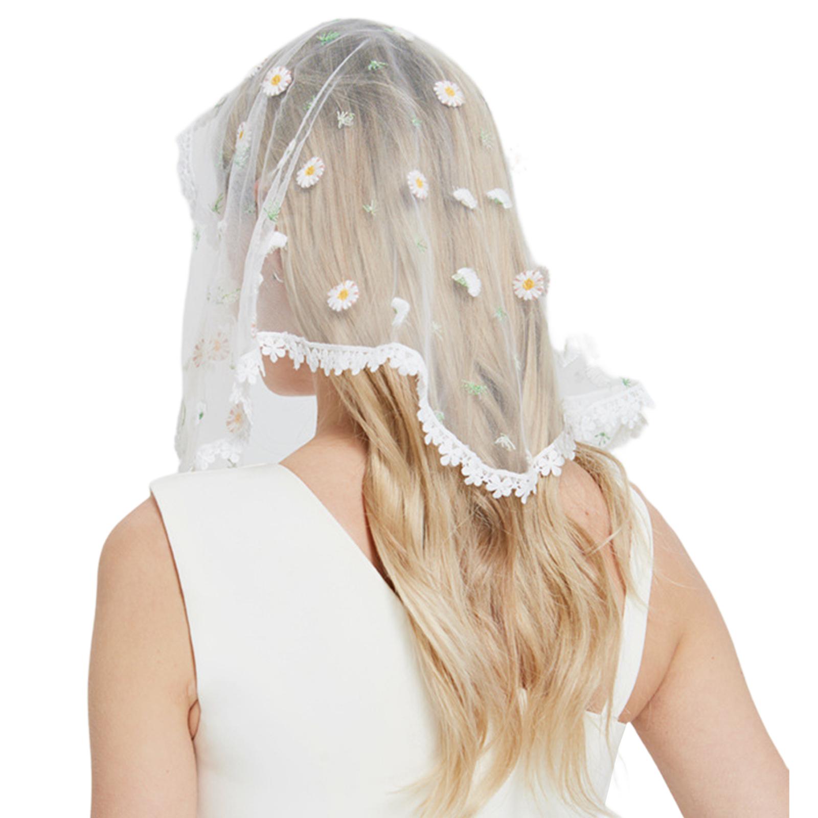 

Mantilla Veil Catholic Church Veil Lace Church Veil Headcovering Latin Mass Triangle Mass Veil Embroidery Lace Veil білий
