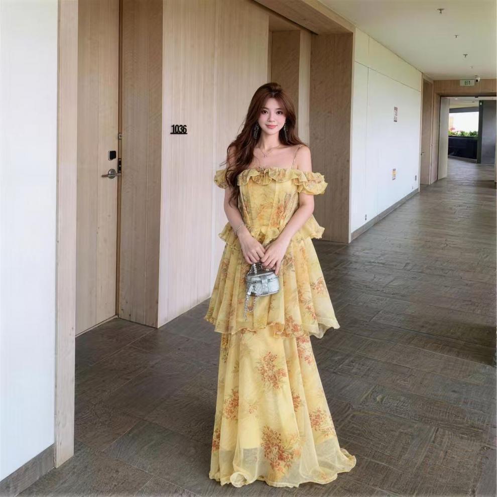 French gentle wind multi-layer floral suspender dress women's summer vacation small high-end feeling beautiful cake dress