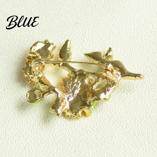 Windbreaker Brooch Pin Enamel Coloring Three Chrysanthemums Design Zinc Alloy