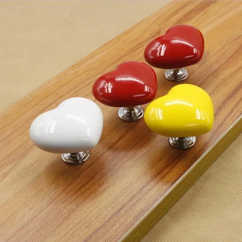 New Creative Love Toilet Press Toilet Flush Switch Tank Button Auxiliary Pump Cover Hand Pressure Accessories Bathroom Supplies