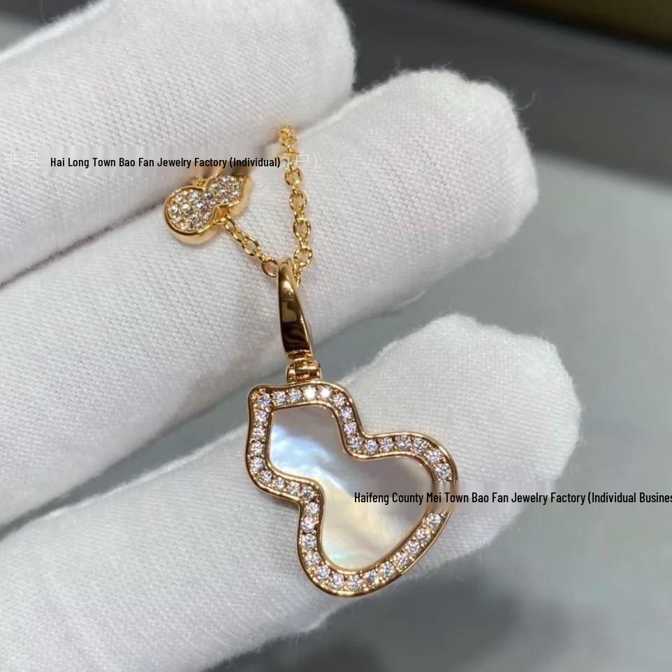 Gold Qilin Gourd Necklace with Red Chalcedony and 18k Rose Gold Clavicle Chain