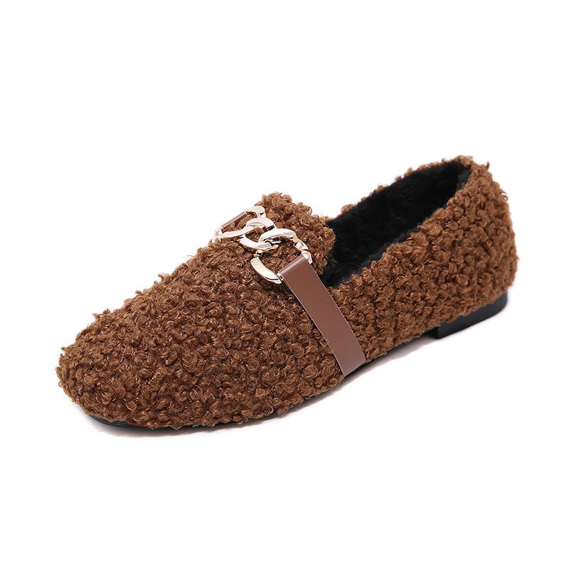 

Женская обувь 2024 года, женские туфли на плоской подошве с металлическим украшением, повседневные туфли на плоской подошве, горячая распродажа, короткие плюшевые туфли на плоской подошве больших размеров 43 коричневый