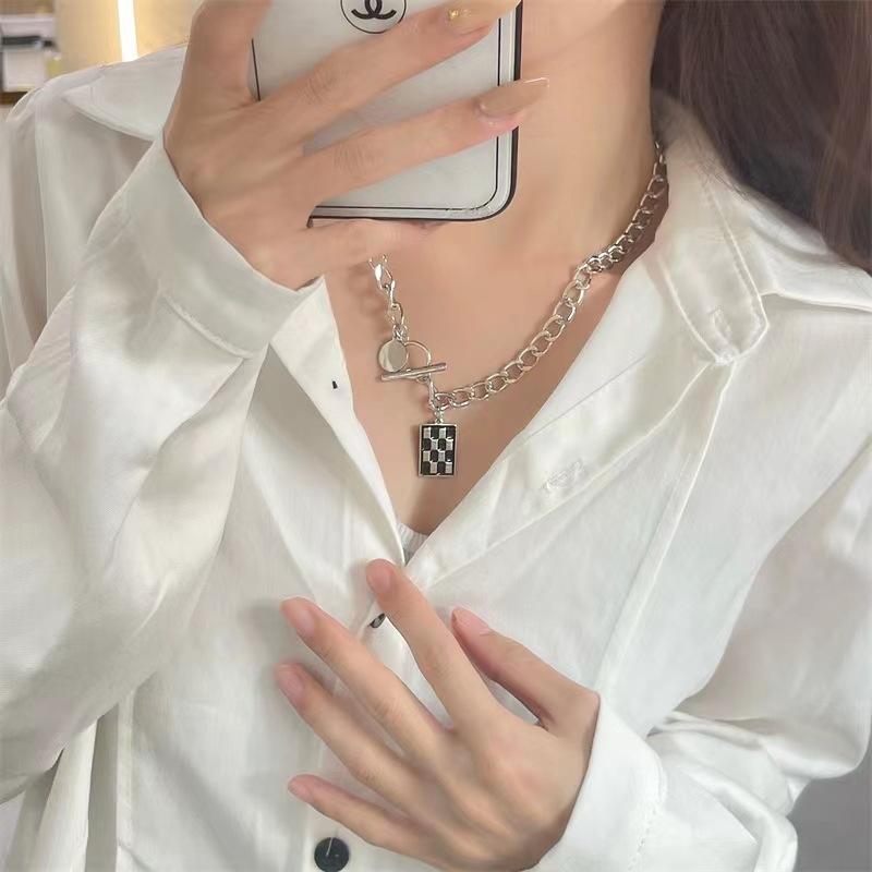 Drip Checked Necklace Women's New Trendy Collarbone Chain Hip Hop Neck Chain Sweater