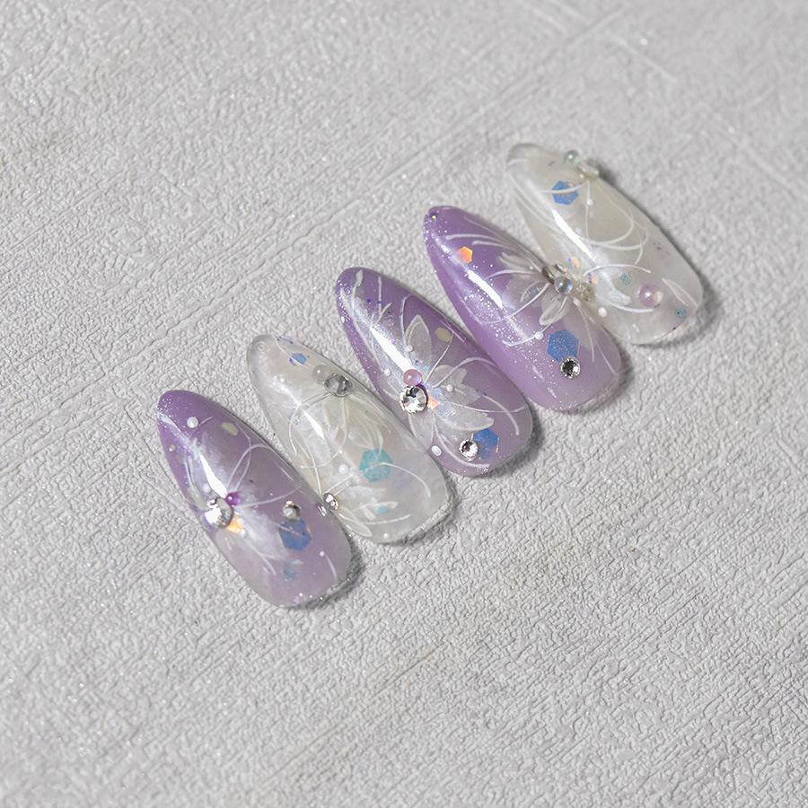 Яркий хрустальный полупрозрачный цветок — фото 7