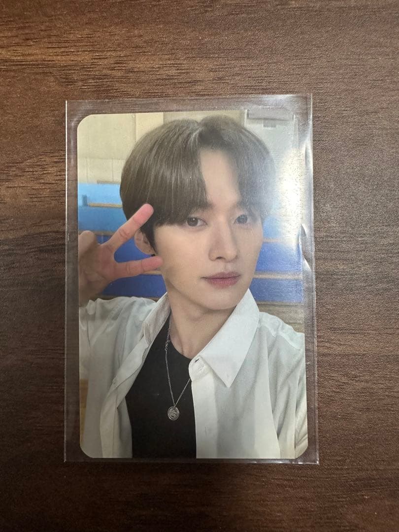 [USED] Stray Kids Lee Know INsei Shopee Photocard