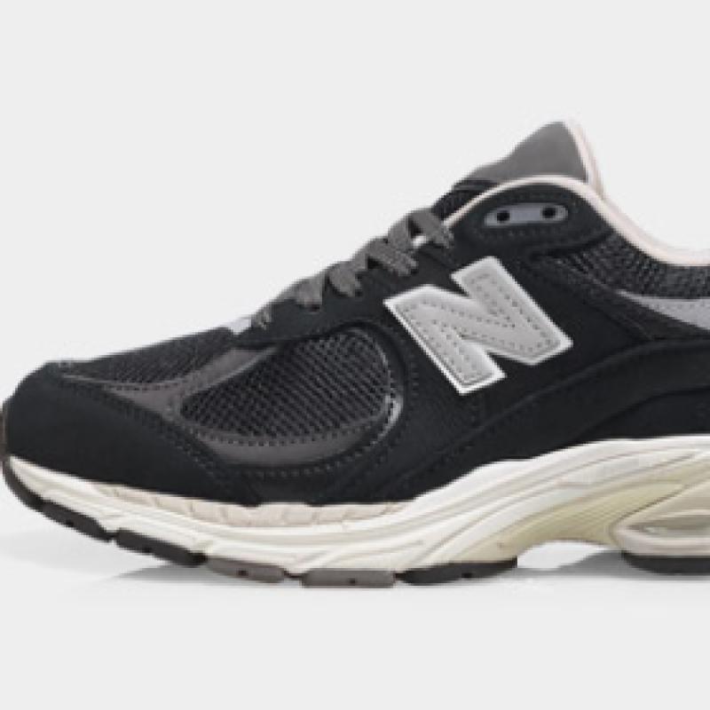 New Balance Sneakers Unisex 2002 Model Options