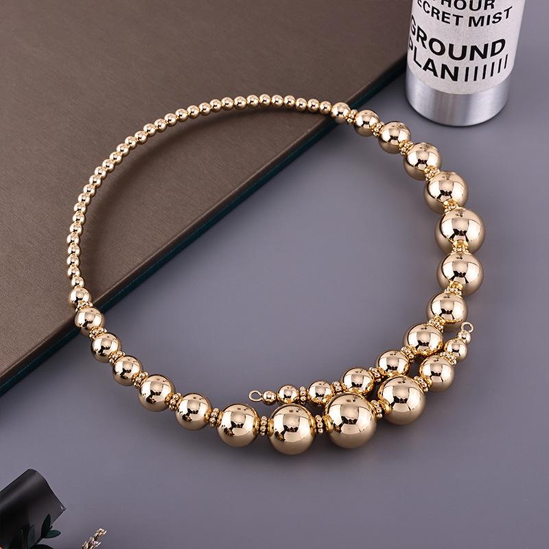 

Срібне намисто з нерівних круглих намистин - Простий комір у стилі холодного металу для жінок золотий