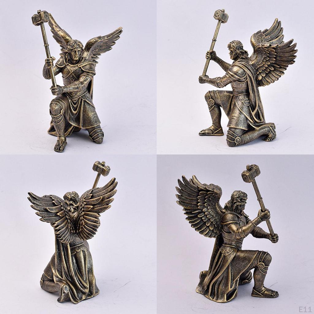 Resin Decoration with Retro Design Statue Creative Artistic Collection Ornamental Sculpture for Desk