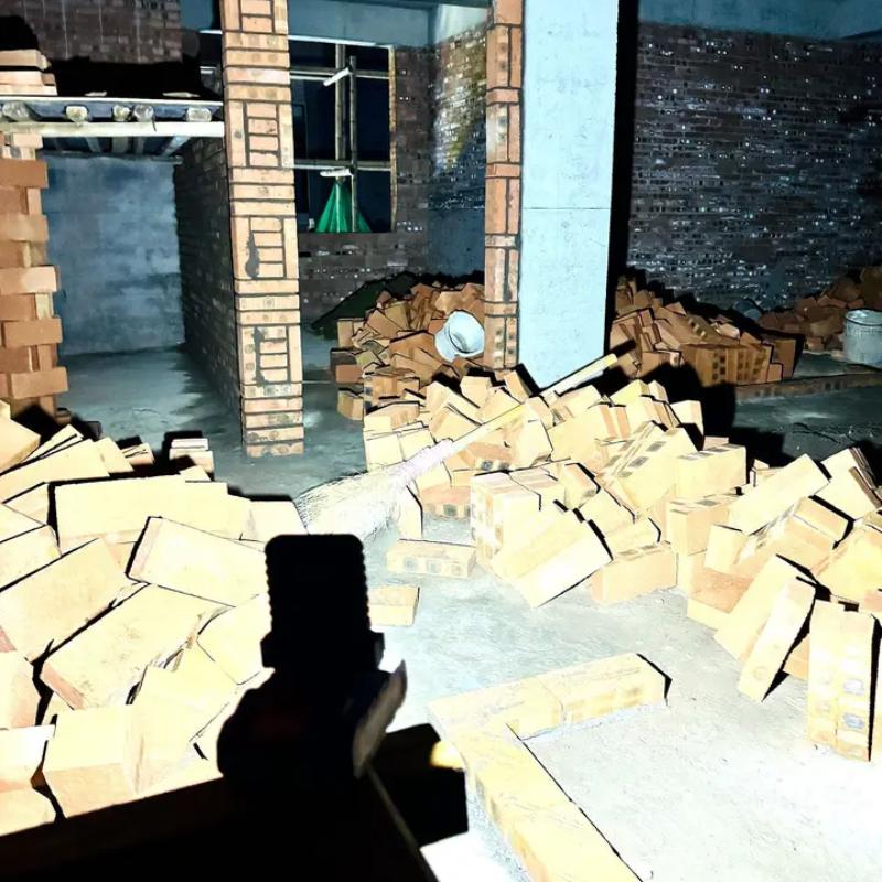 Power Tool Accessories LED Work Light For Makita For Milwaukee For Dewalt For Bosch For Dayi Lomvum Zhipu 18V-21V Li-ion Battery