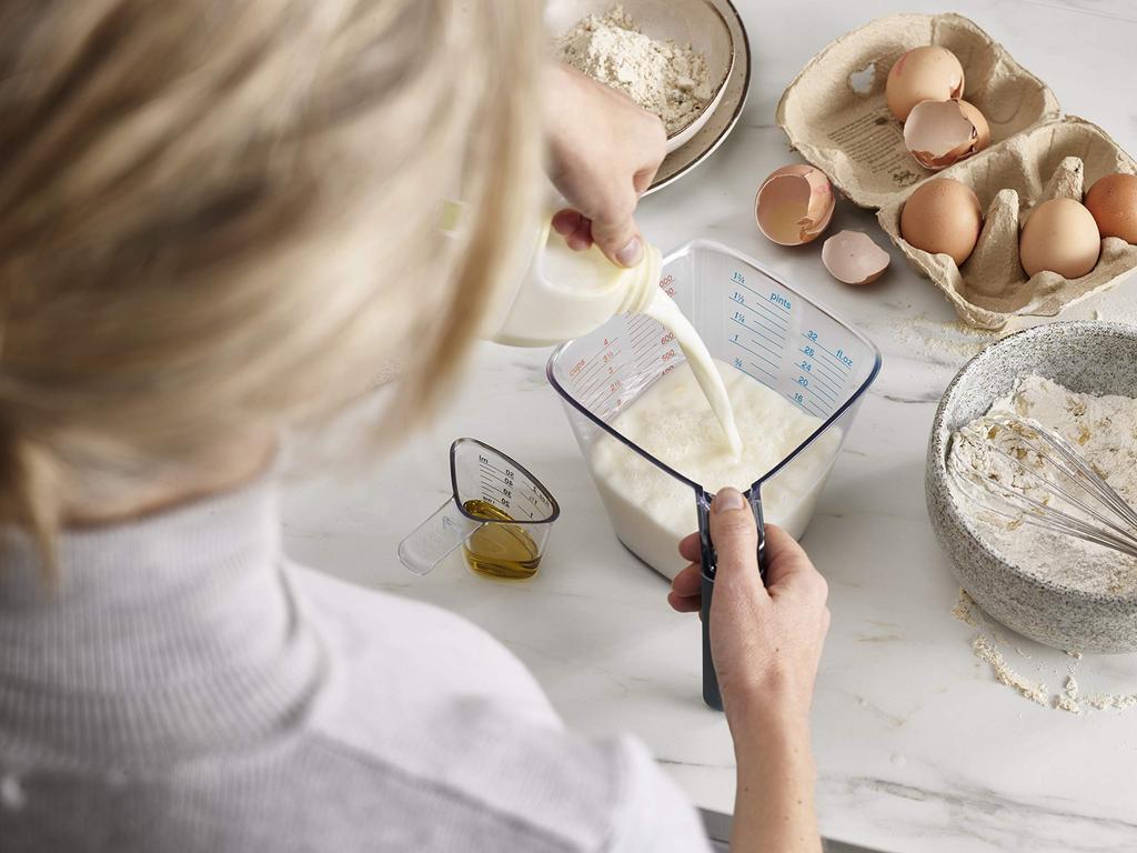 [Authentic] Joseph Joseph Stackable Measuring Cups (Align) - 50ml/1L, 2-Size Set, Easy-to-Read Scale, Convenient Angled Design