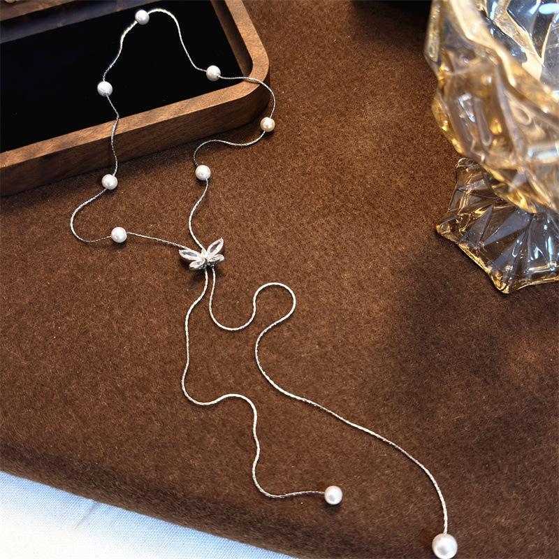 Zircon 2026 Starry Sky Butterfly Pearl Necklace for Women - Light Luxury High-End Choker