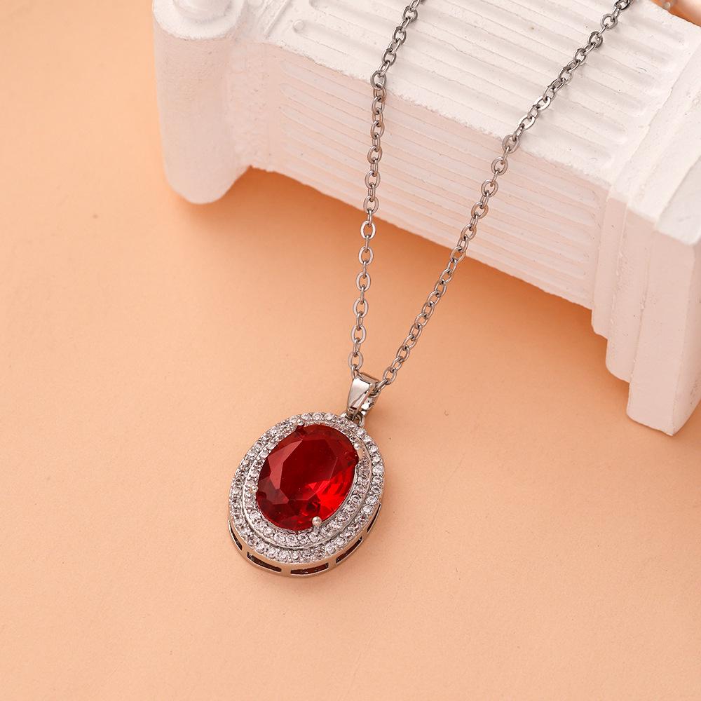 Women's Luxury Titanium Steel Pendant Clavicle & Long Sweater Necklace - Niche Design