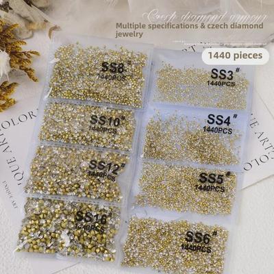 1440 White Diamond Pointed Bottom Czech Super Flash Rhinestones for Nail Decoration.
