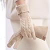 Winter Pure Wool Gloves Fashionable and Warm. Solid Color Twisted Wool Knitted Finger Gloves