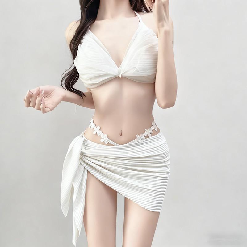 

Swimsuit Women s Bikini Three-piece Split Super Sexy Hanging Chain Hot Girl Pure Desire Small Breasts Gather To Show Slimming Seaside Vacation Wholesale, please take one size fits all білий