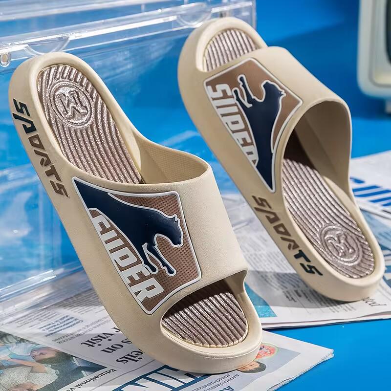 Men's Summer Non-Slip Thick-Soled Slippers - Trendy Outdoor & Home Comfort