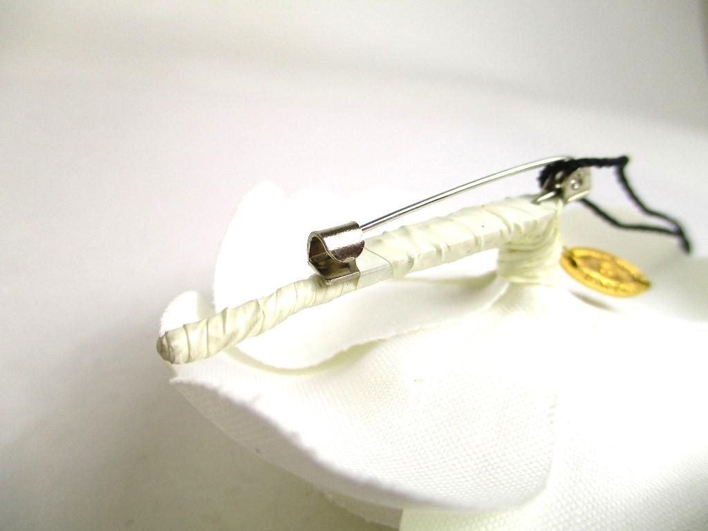 Autentická CHANEL Camelia White Canvas Corsage Brož #a432 Repasované
