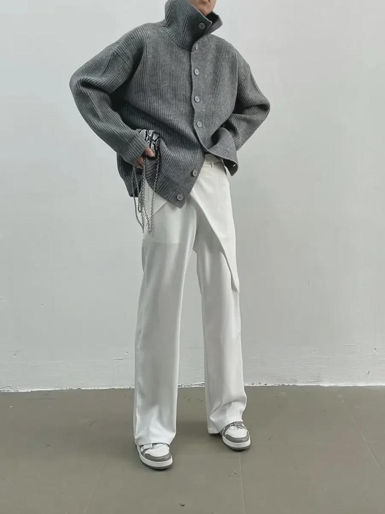 Unisex Korean Fashion Knitted Sweater: Loose Fit with Button Details for Autumn/Winter