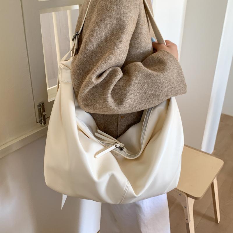 Casual simple bag women's large-capacity new fashionable atmospheric broadband shoulder messenger tote bag