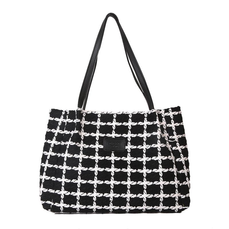 This Year, the Popular Large Bag Women's 2025 Summer New Foreign Style Large Capacity Plaid Fashion Shoulder Bag Tote Bag
