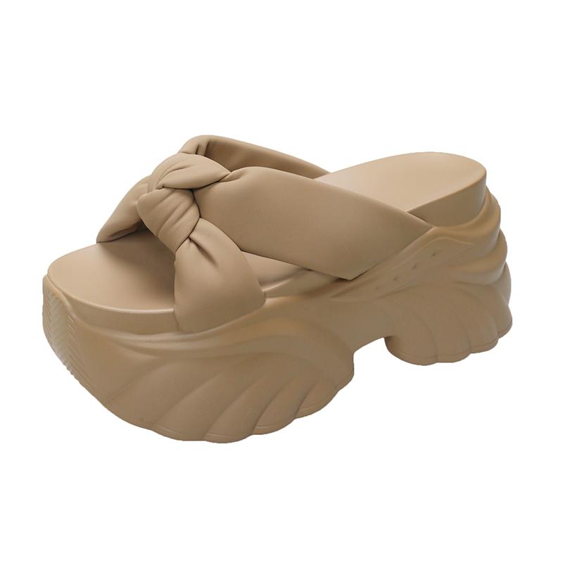 Fashion New Summer Leather Slippers Women's Outside Chunky Sandals 2025 Fashion 9CM Wedges Platform Shoes Woman Flats Beach Flip Flops