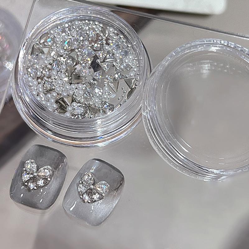 1Box Love Butterfly Zircon Diamond Super Flash Material Package Set Flat Bottom Inverted Edge Nail Accessories Small Accessories