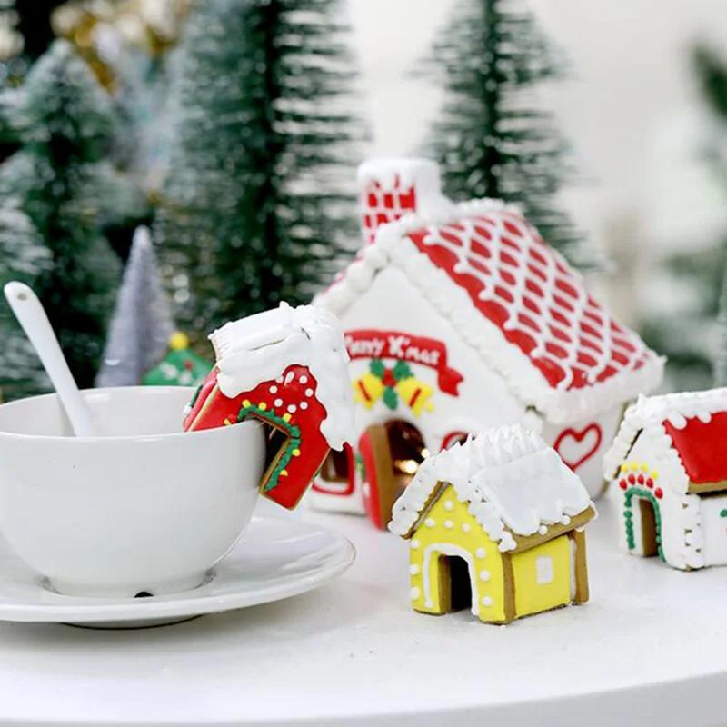 3Pcs 3D Mini House Scenery Christmas Cookie Cutter Set Cookie Biscuit Mold Steel Gingerbread House Fondant Cutter Baking Tool