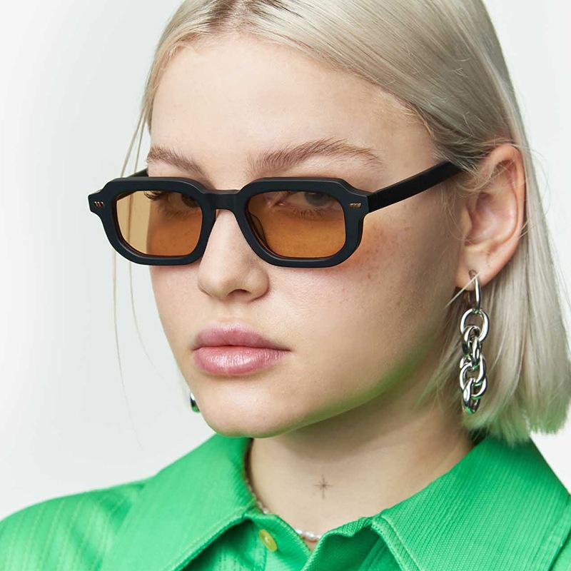 Nowe kwadratowe okulary przeciwsłoneczne w małej oprawce dla kobiet, Retro i proste okulary przeciwsłoneczne dla mężczyzn, Luksusowy design marki do podróży na świeżym powietrzu, Okulary UV400