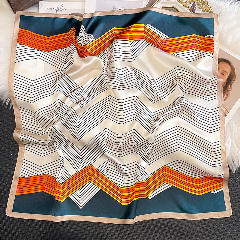 

Шарф из корейского тутового шелка нового стиля Шарф Шарф Высококачественный профессиональный шарф Модный и универсальный Летний 65*65cm