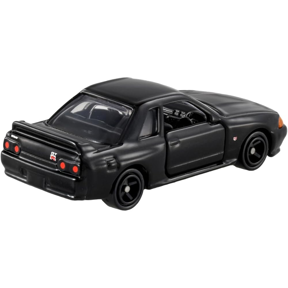 Takara Tomy Tomica No.48 Nissan Skyline GT-R BNR32 Diecast Toy Car Blister Pack for Ages 3 and Up