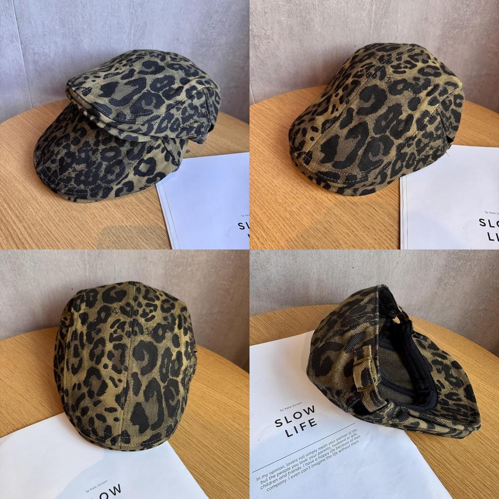 Retro Trendy Leopard Print Flat Cap Windproof Warm Travel Features Casual Looks