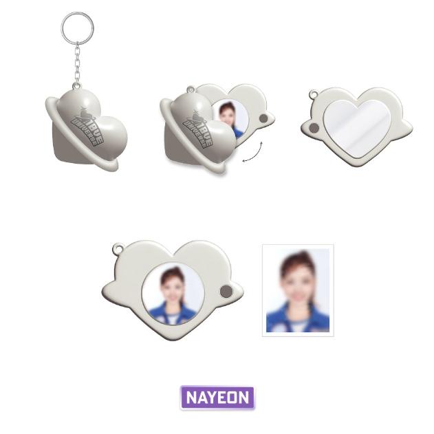 

Pre-order 2025 TWICE FANMEETING 10VE UNIVERSE Locket Pendant Key Ring NAYEON