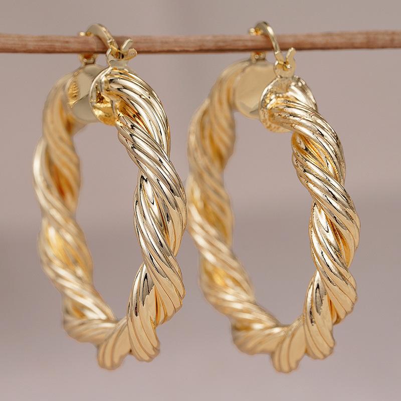 Full Twisted Rope Textured Oval Hoop Huggie Earrings Minimalist Classic Daily Women Jewelry