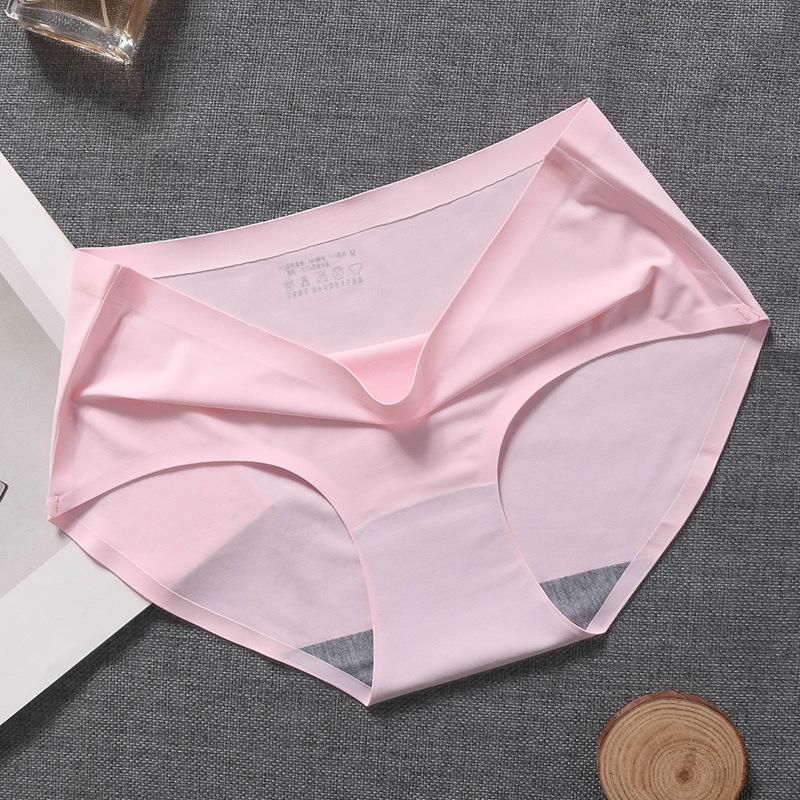 Women's Fashion Seamless Elastic Underwear Breathable Quick-Dry Ice Silk Panties Briefs Comfy Underwear