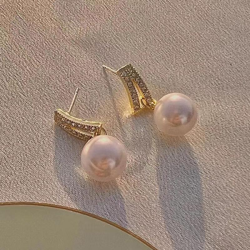 Rose Gold Pearl Temperament Diamond-Set Simple Small Exquisite Stud Earrings