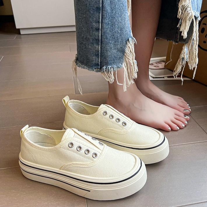 Retro Thick-soled Canvas Shoes Casual Breathable Women's Shoes for Spring and Autumn