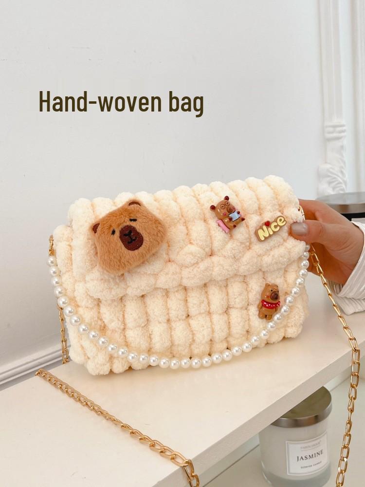 Capybara Hand-Knitted DIY Crossbody Bag Kit - Perfect Gift for Girlfriend