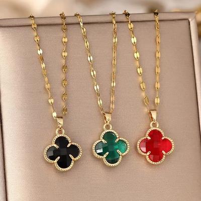 Four-Leaf Clover Necklace Female Design Light Luxury Simple Lace Pendant Collarbone Chain